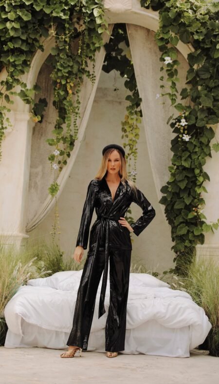 Veloute Noir Pant Set