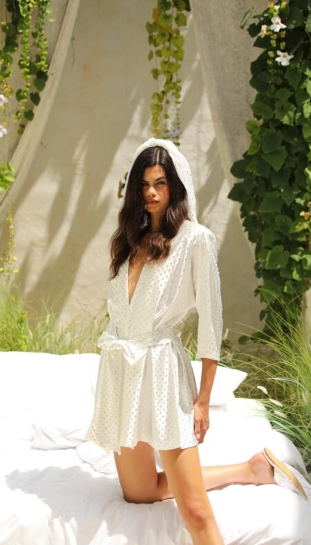 Nuit Blanche Short Kimono Robe