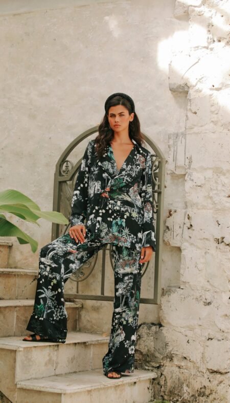 Lionne Noir Pant Set