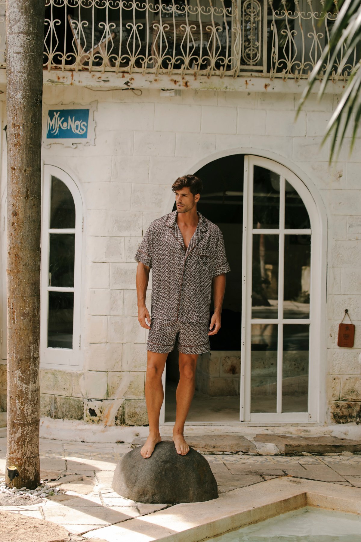 Yanis Short - Image 3