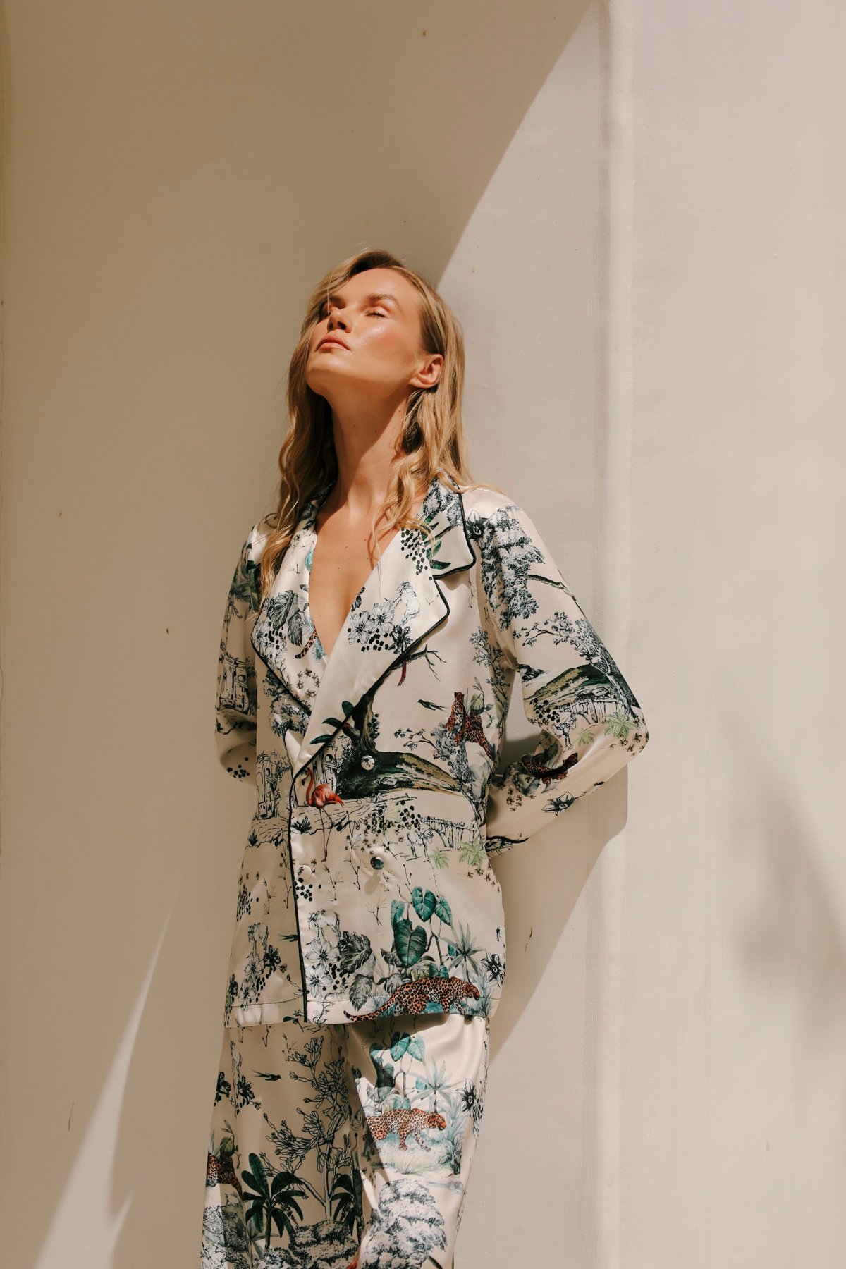 Lionne Creme Pant Set - Image 4