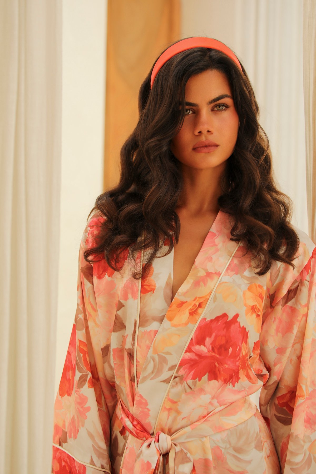 Nuit Florale Short Kimono Robe - Image 7